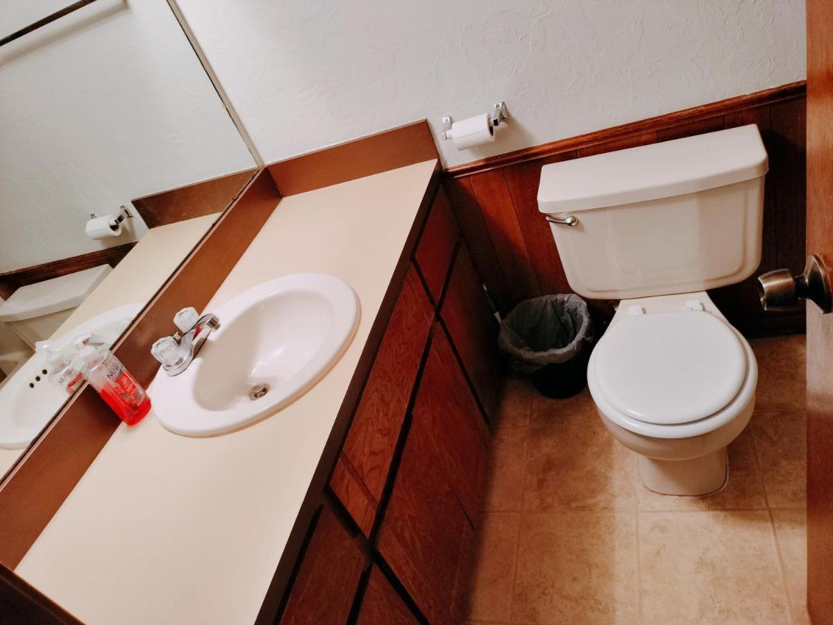 Golden Sunflower'S Apt B1 劳顿 外观 照片