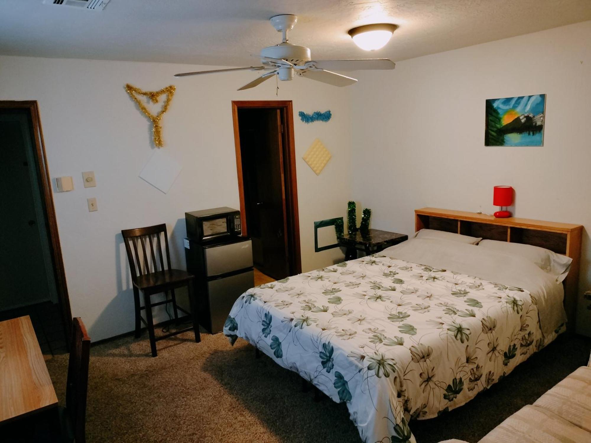 Golden Sunflower'S Apt B1 劳顿 外观 照片